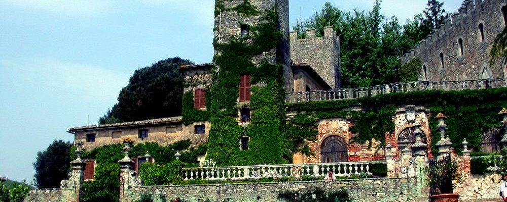 Il castello di Celsa sulla strada per Montemagno