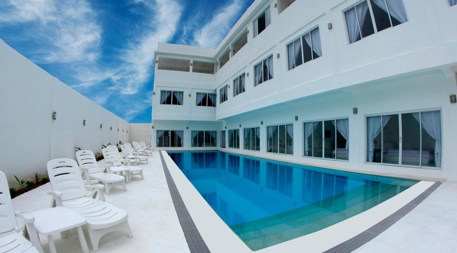 Coron Blueave Hotel