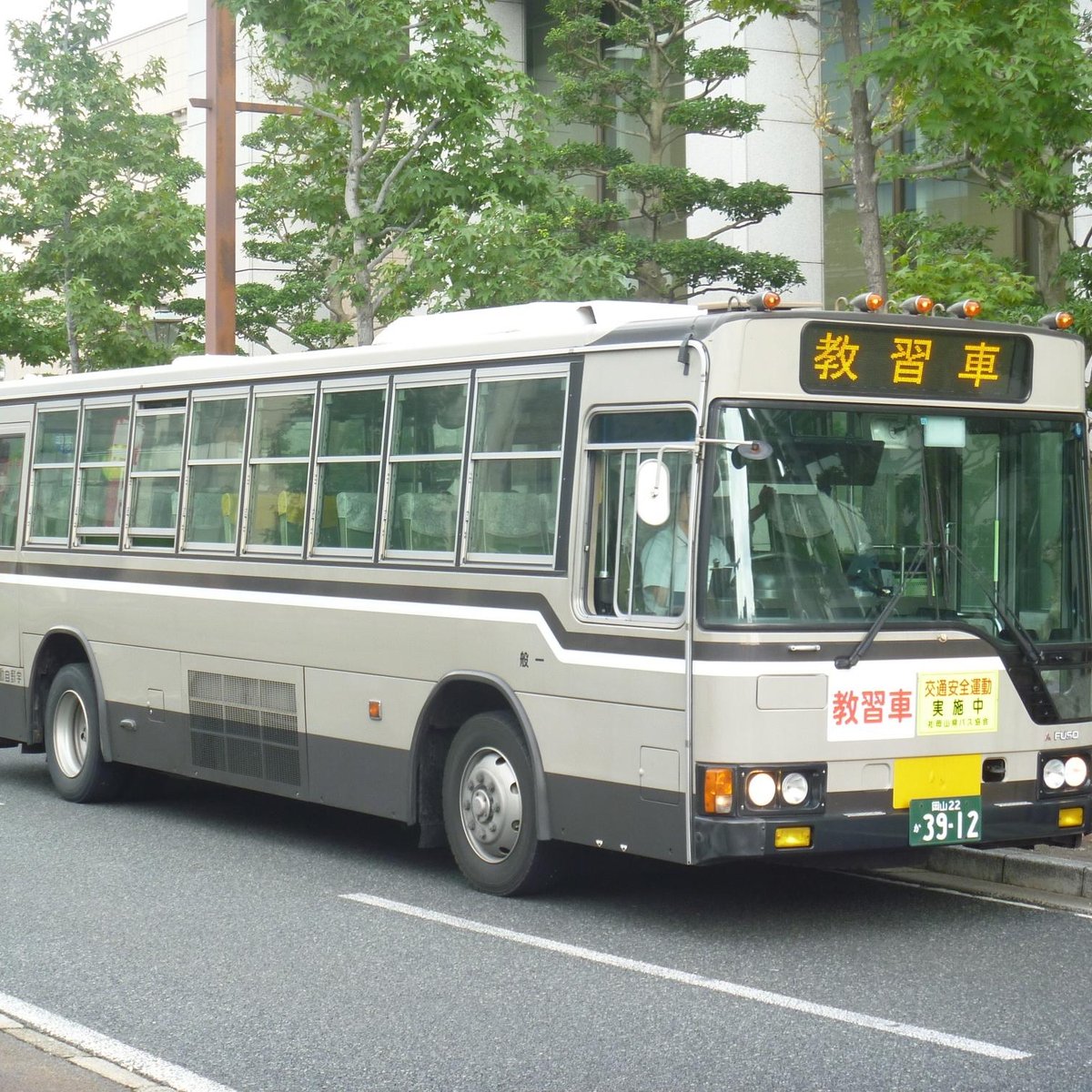 Bus 2024. Автобус уно.