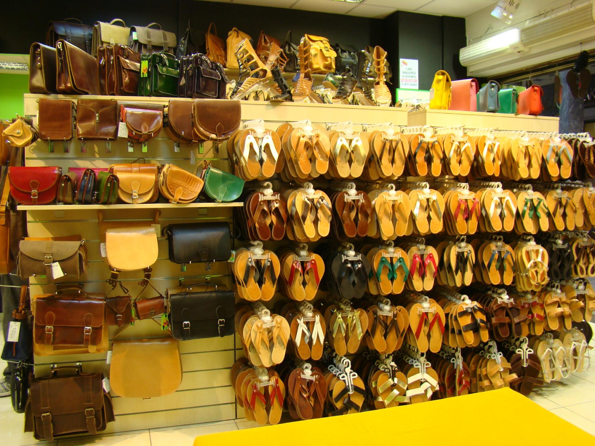 Stores that sell online sandals