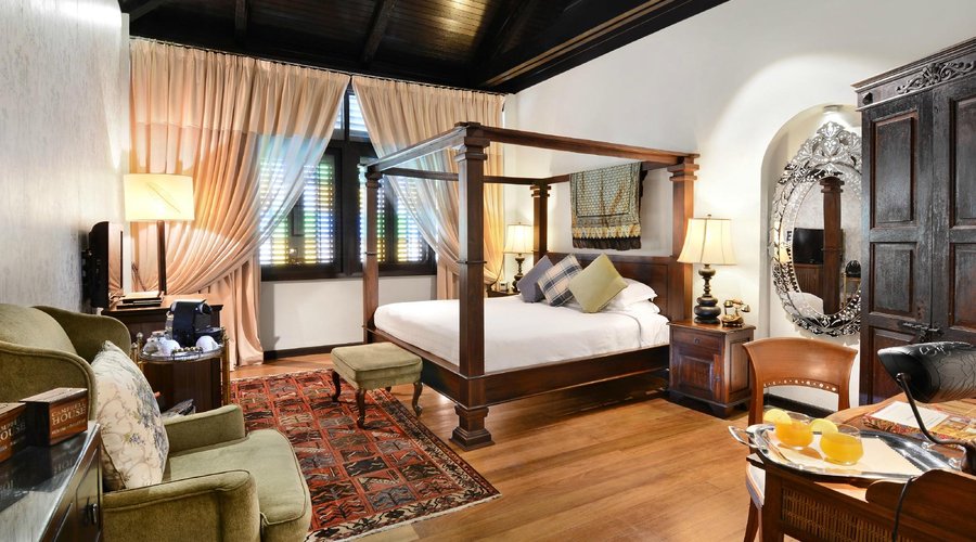 Colonial Room