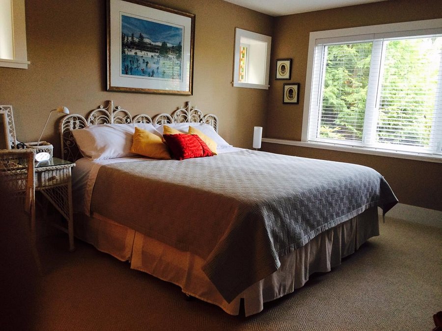 Our Place Bed And Breakfast Nanoose Bay Canada