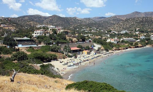 havania beach overview