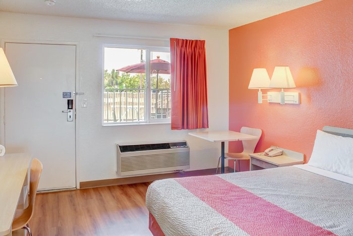 MOTEL 6 LANCASTER (CA): Prezzi 2022 e recensioni