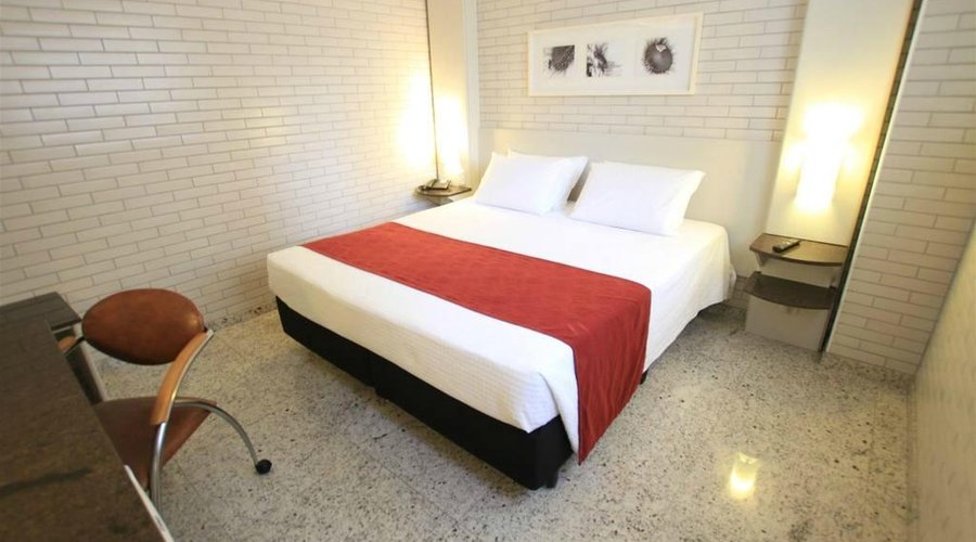 Hotel Confiance - Apartamento Single/Duplo