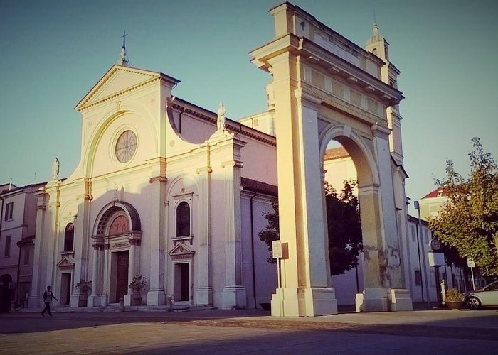 S. Maria Assunta e S. Cristoforo in Castello