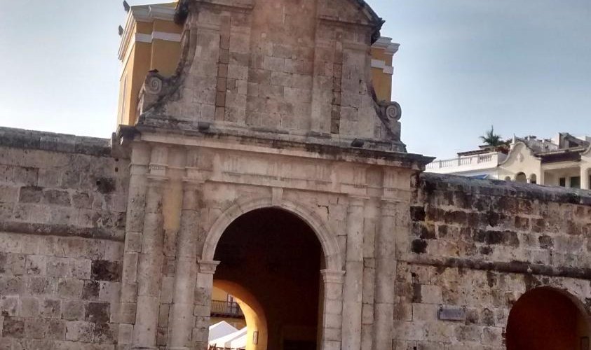 hermoso monumento en Cartagena de Indias