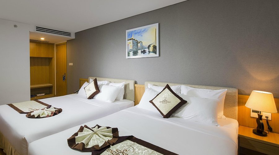 Family sea view room with balcony
