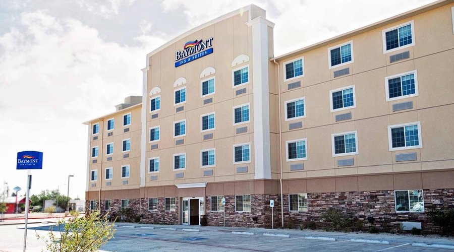 Baymont Inn & Suites