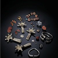 Bijoux des tombes mérovingiennes de Saint-Rieul (c) JY Lacôte