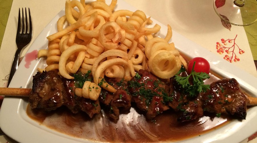Highland-Spiess mit Frittes
