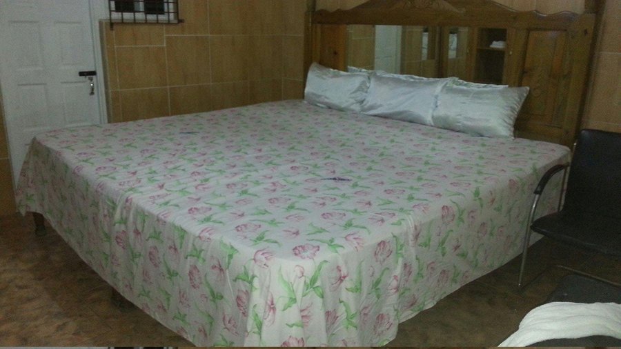 Super king bed.. well comfy