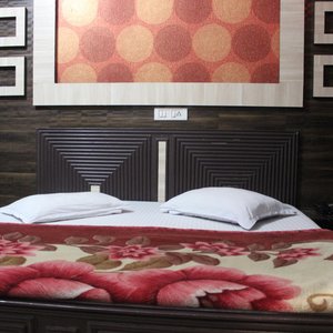 king size bed