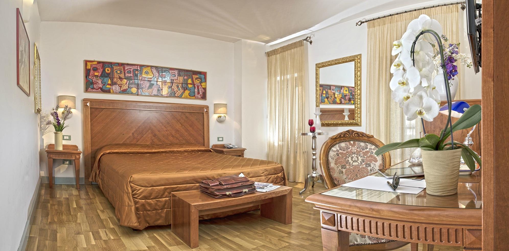 Hotel to Grappolo D'Oro by null