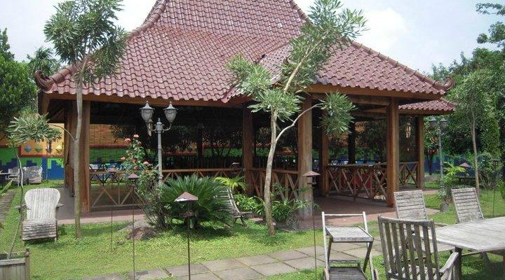 Garden NR