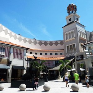 JDO COUTURE DRESS SHOP (Aventura) - 2023 Qué saber antes de ir - Lo más  comentado por la gente - Tripadvisor