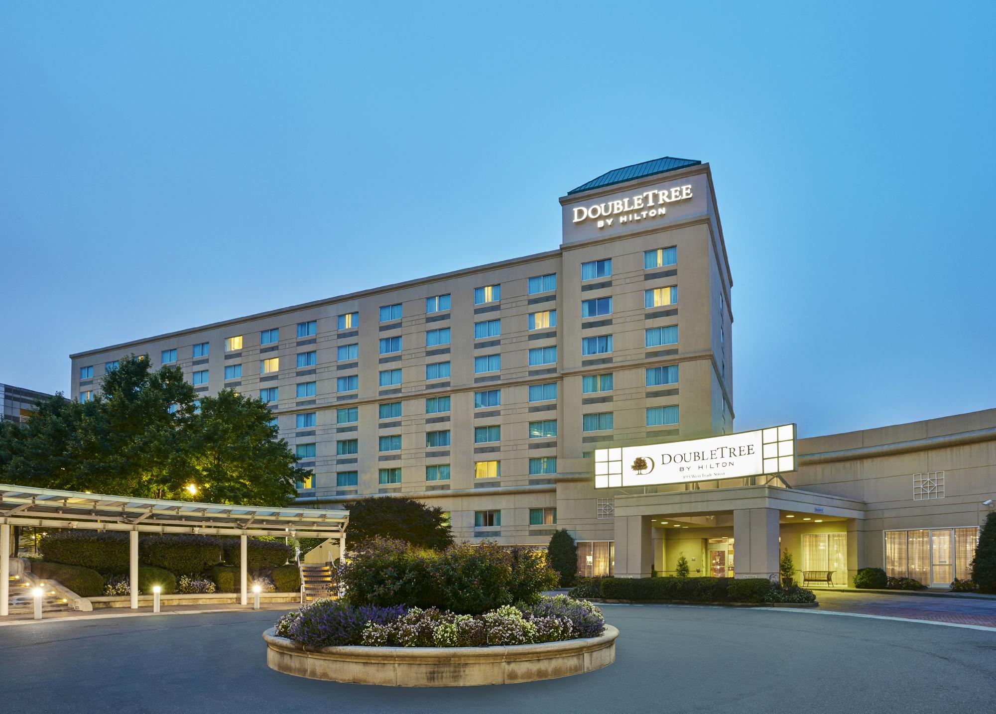 DOUBLETREE BY HILTON CHARLOTTE UPTOWN Updated 2024 Prices Hotel   Doubletree By Hilton 