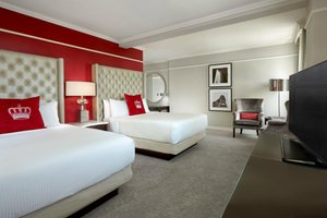 Room & Suite
