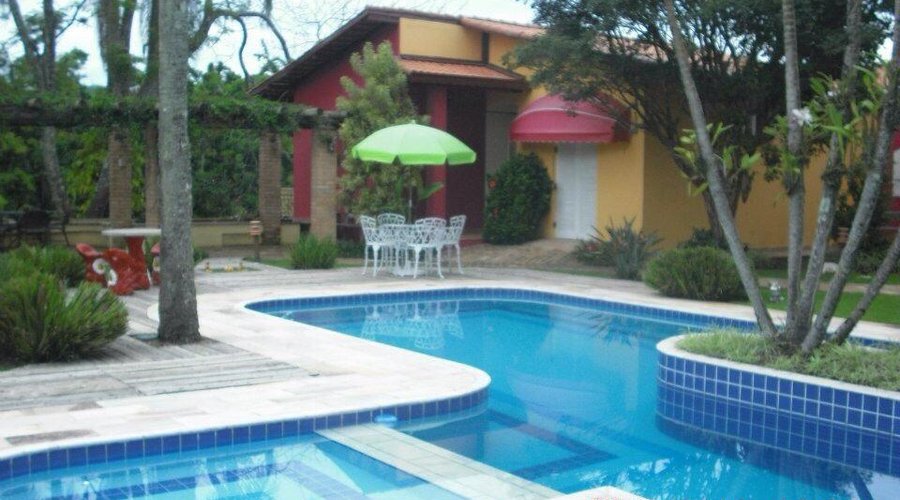Lugar agradável, paz e muito tranquilidade! Ambiente familiar e aconchegante! Quarto agradável ,