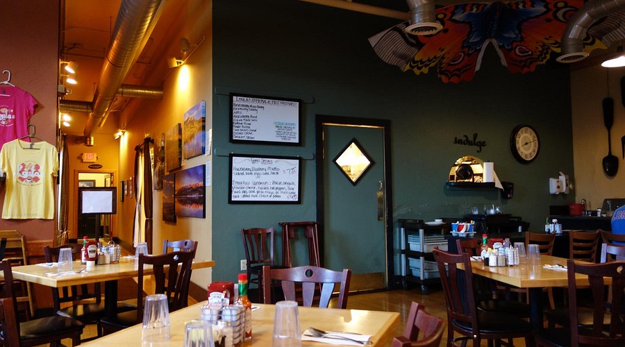 Loula's Cafe