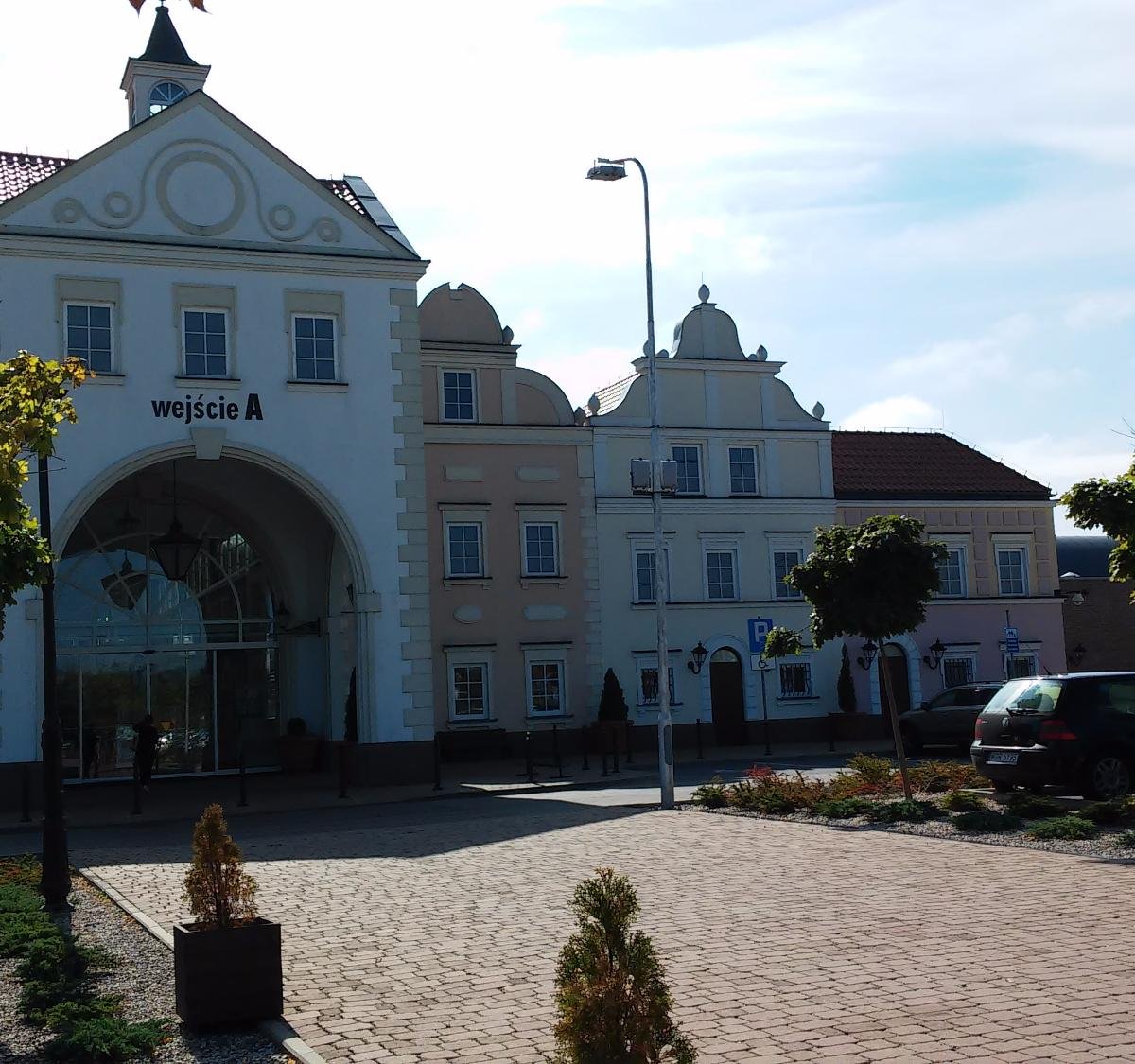 Designer Outlet Warszawa, Пясечно: лучшие советы перед посещением -  Tripadvisor