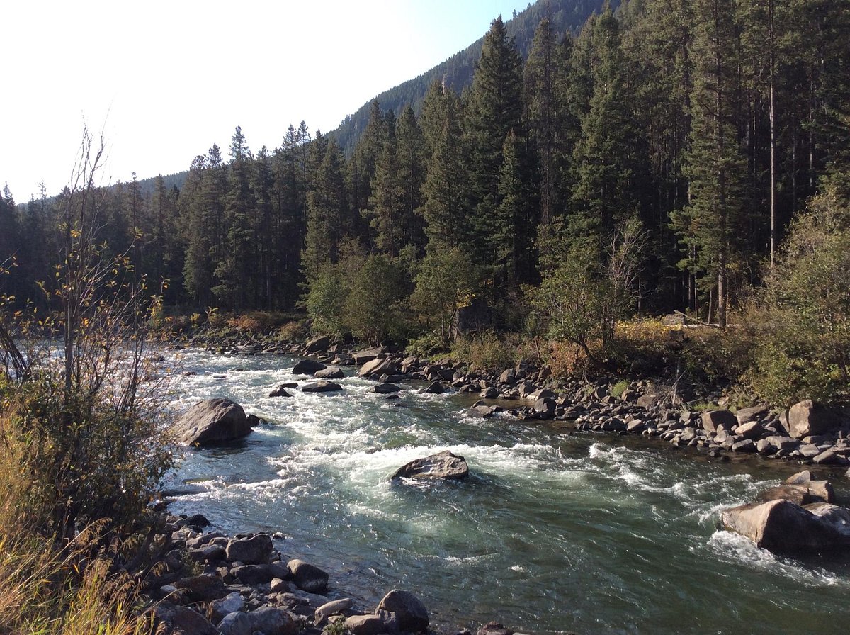 October Fishing on the Gallatin River