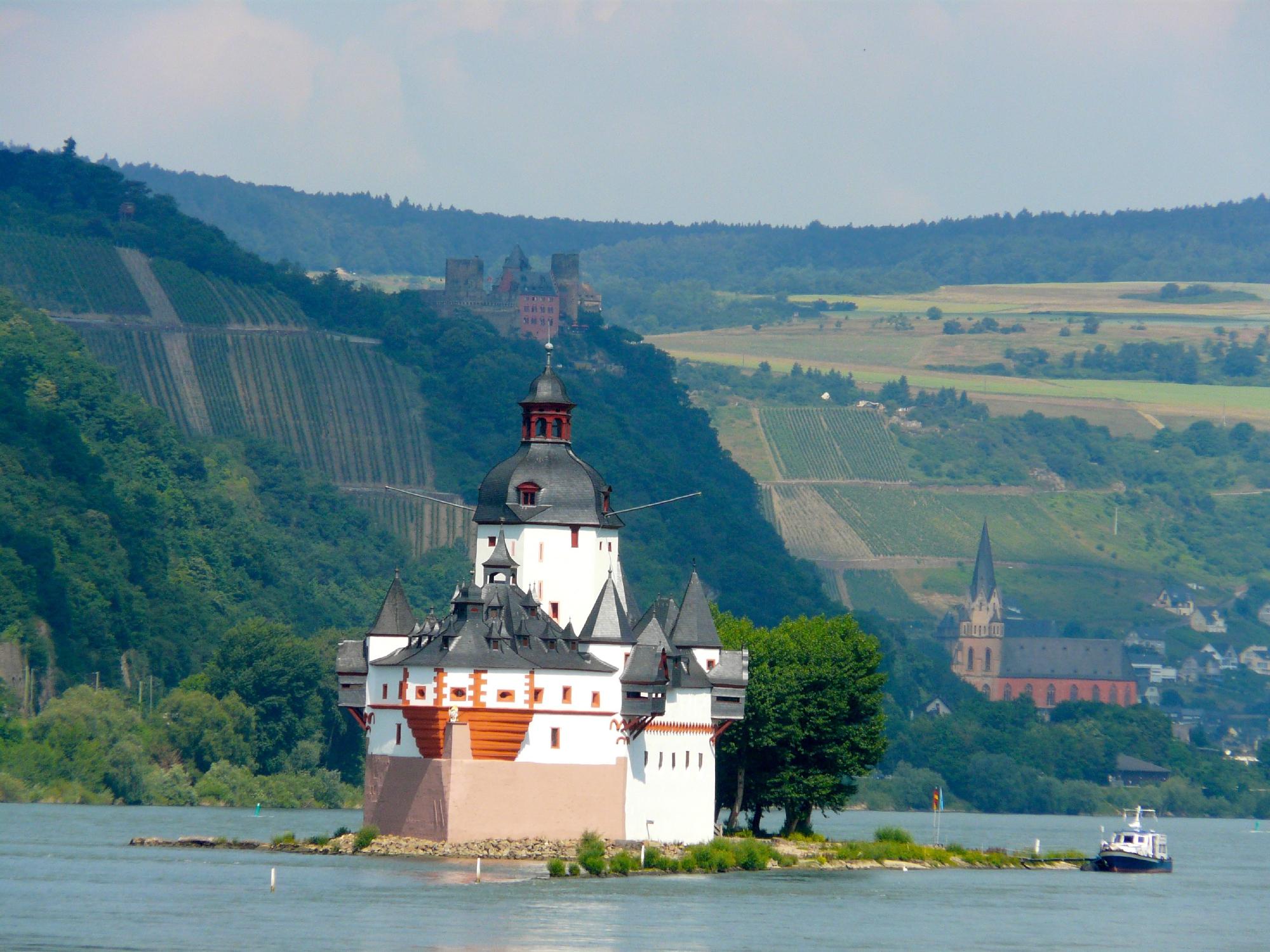 GASTHAUS WEINGUT STAHL (Oberwesel) - Hotel Reviews, Photos, Rate ...