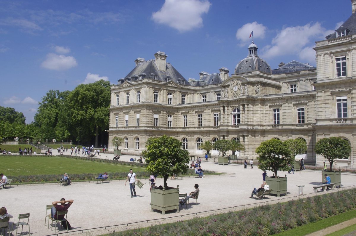 Palais Royal in Paris - Historic Palace and Gardens with Sophisticated  Shops – Go Guides