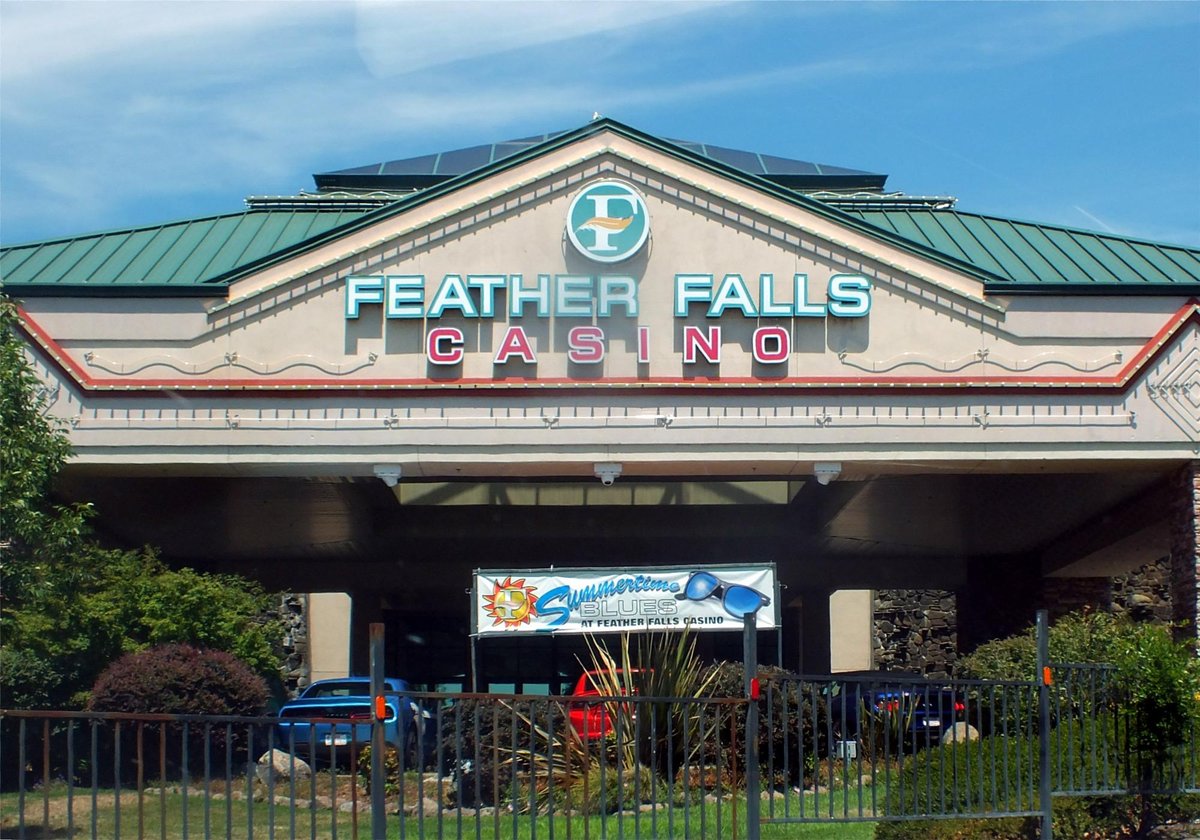 Feather Falls Casino: Where The Fun Never Stops