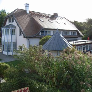 Blick auf das Haupthaus