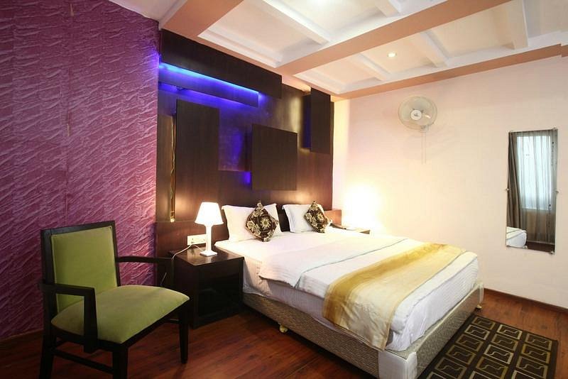 OYO ROOMS RAIL YATRI NIWAS - Prices & Hotel Reviews (New Delhi, India