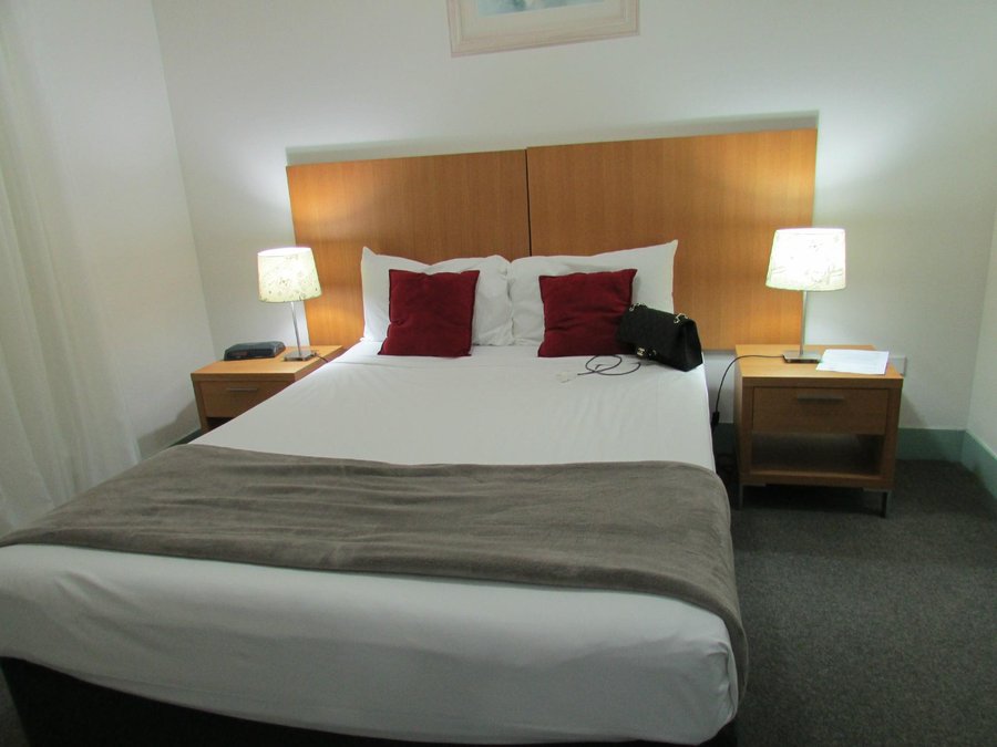 Neptune Resort Prices Condominium Reviews Broadbeach Gold Coast Tripadvisor