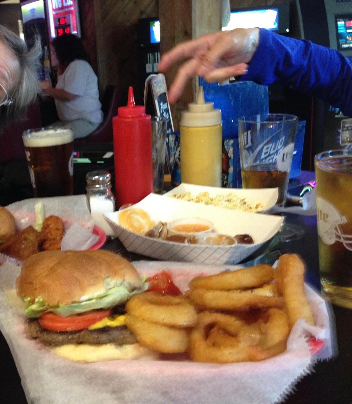 ST PATRICK TAVERN AND RESTAURANT, New Prague - Restaurant Reviews ...