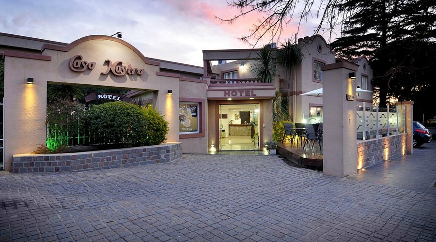 Frente del hotel