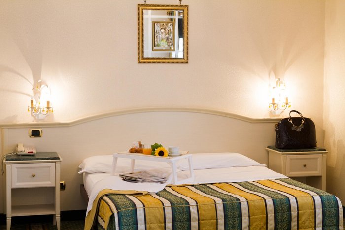 Vald Hotel Rooms: Pictures & Reviews Vald Hotel Rooms: Pictures & Reviews - Tripadvisor