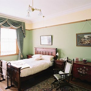 Victoria's Bed