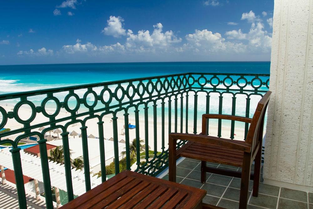 Hotel photo 28 of Sandos Cancun.