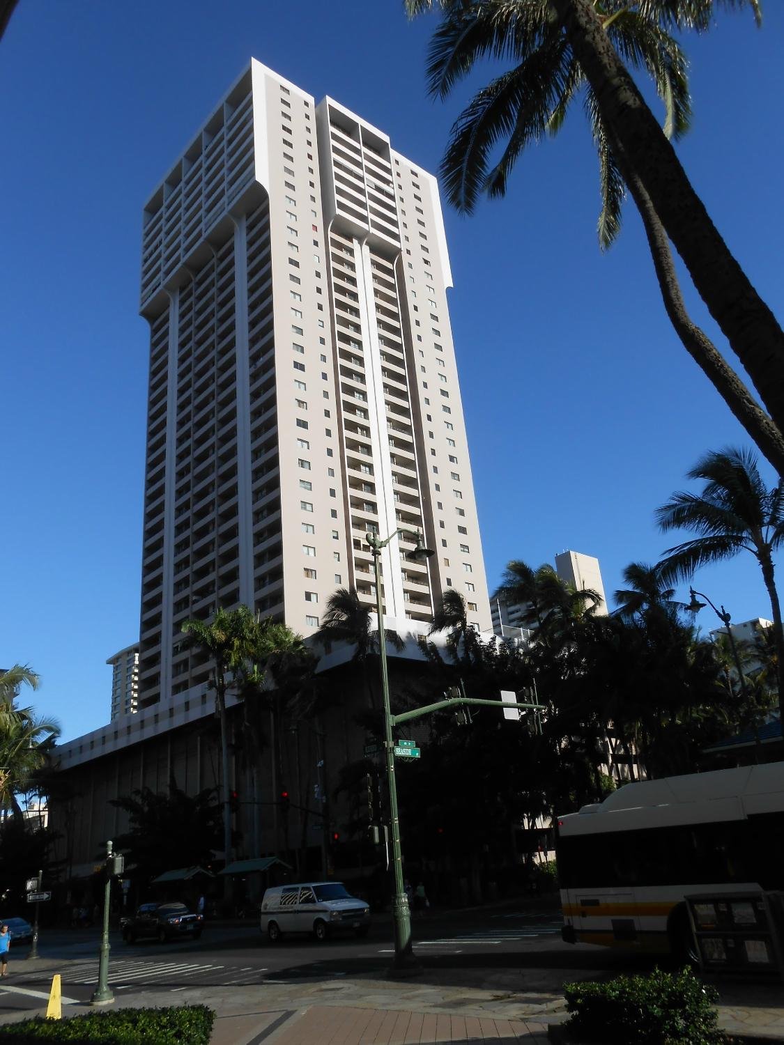 Royal Kuhio - Hawaii/Honolulu Condominium - Updated 2024 Reviews