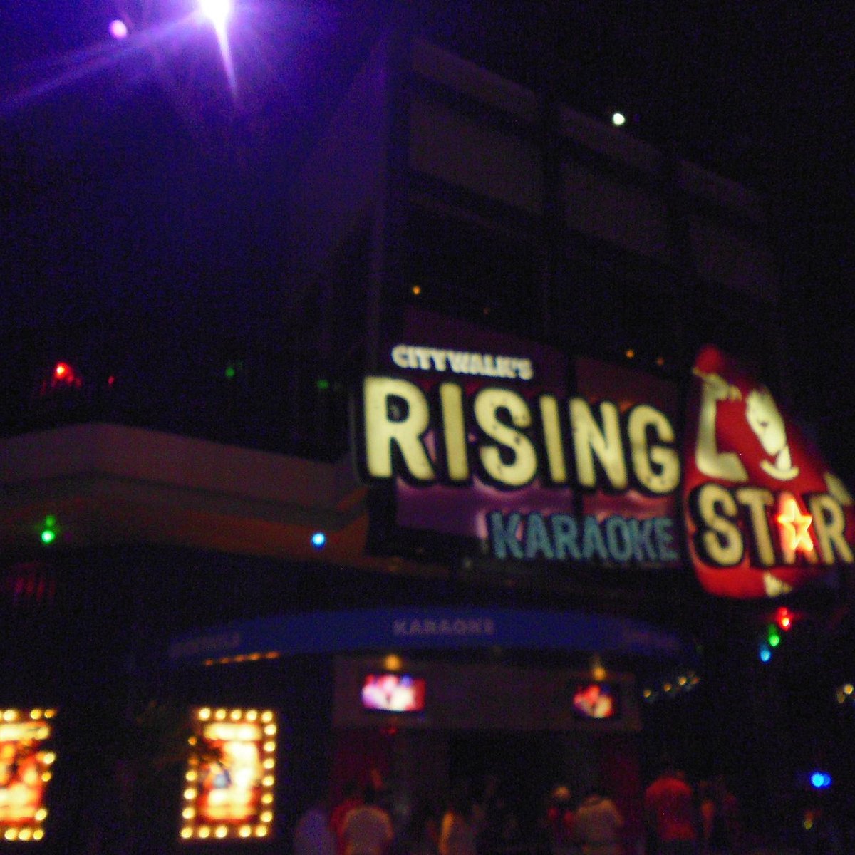 Universal CityWalk Rising Star is one of the very best things to