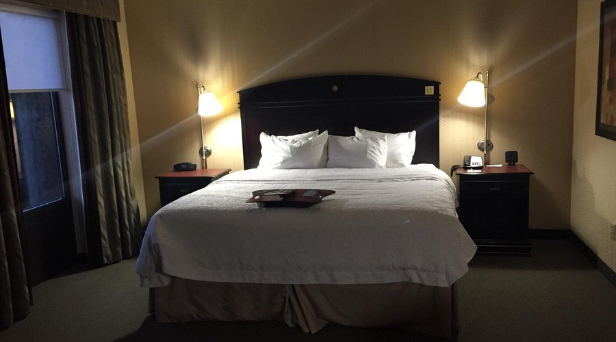 King bed room