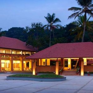 Abad Green Forest Hotel External View