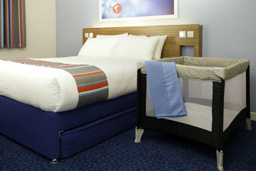 Hotel photo 11 of Travelodge Ryde Isle of Wight Hotel.