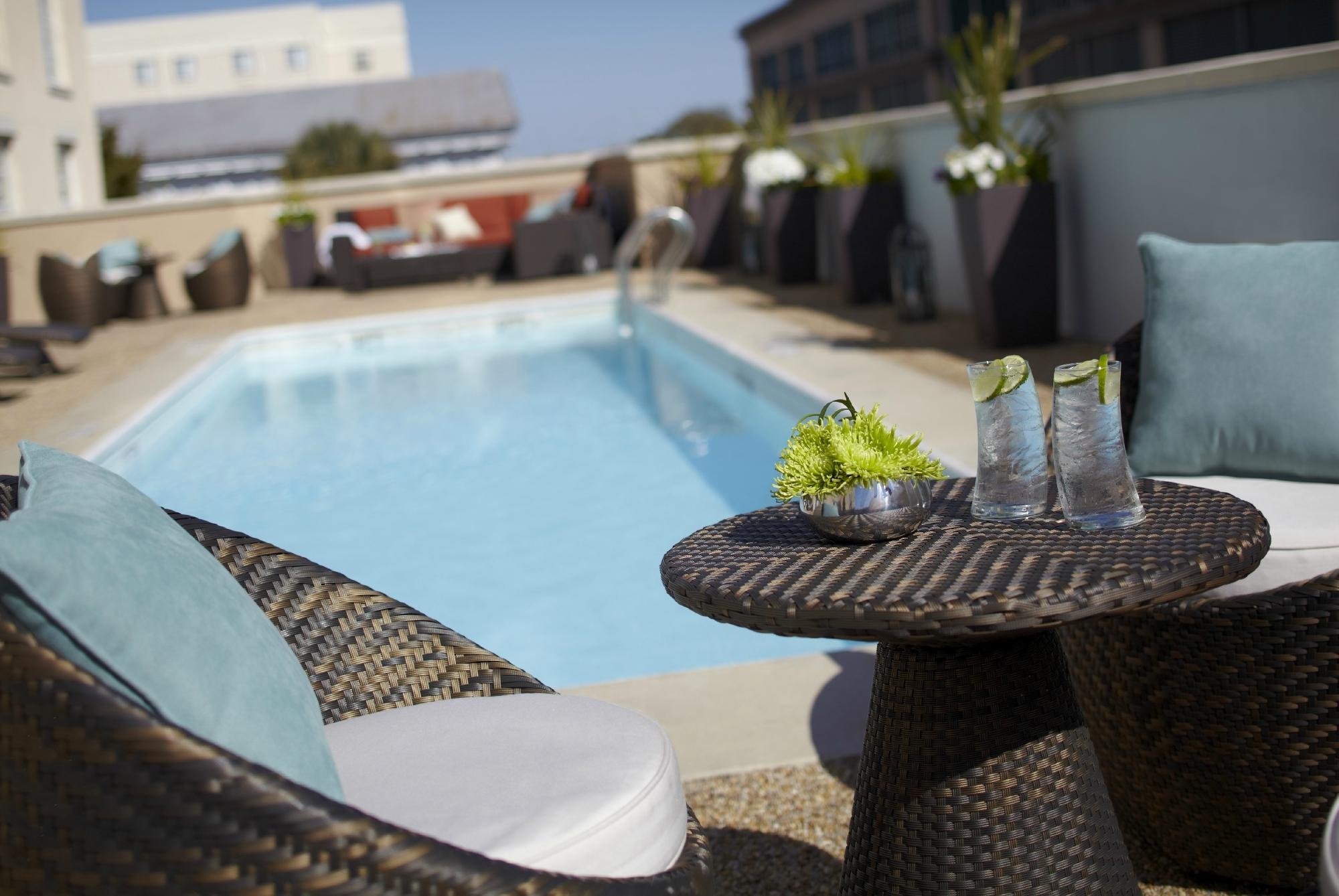 The Lindy Renaissance Charleston Hotel by null