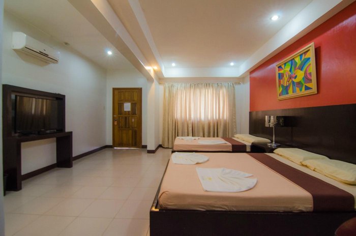 REDDOORZ @ LA VISTA PENSIONNE CALBAYOG CITY - Prices & Guest house ...