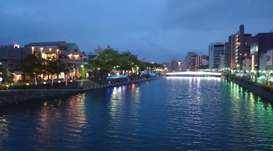 新町川