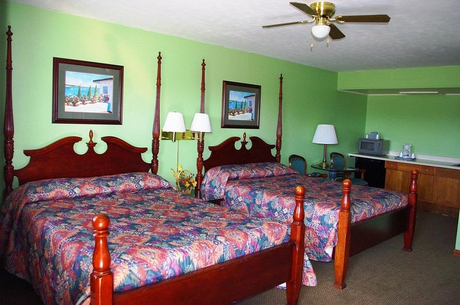 BLUE SPRUCE MOTEL Updated 2021 Prices & Hotel Reviews