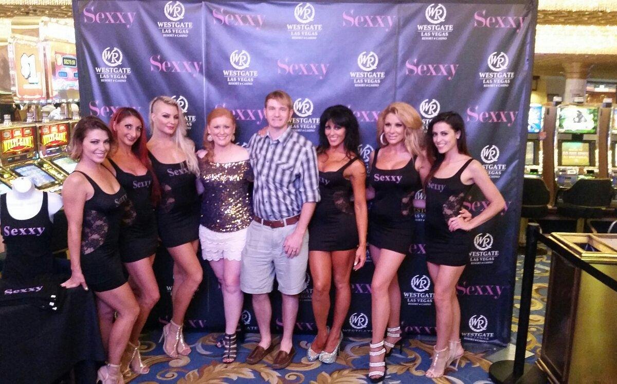 Vegas Hotels - Vegas Girls Night Out