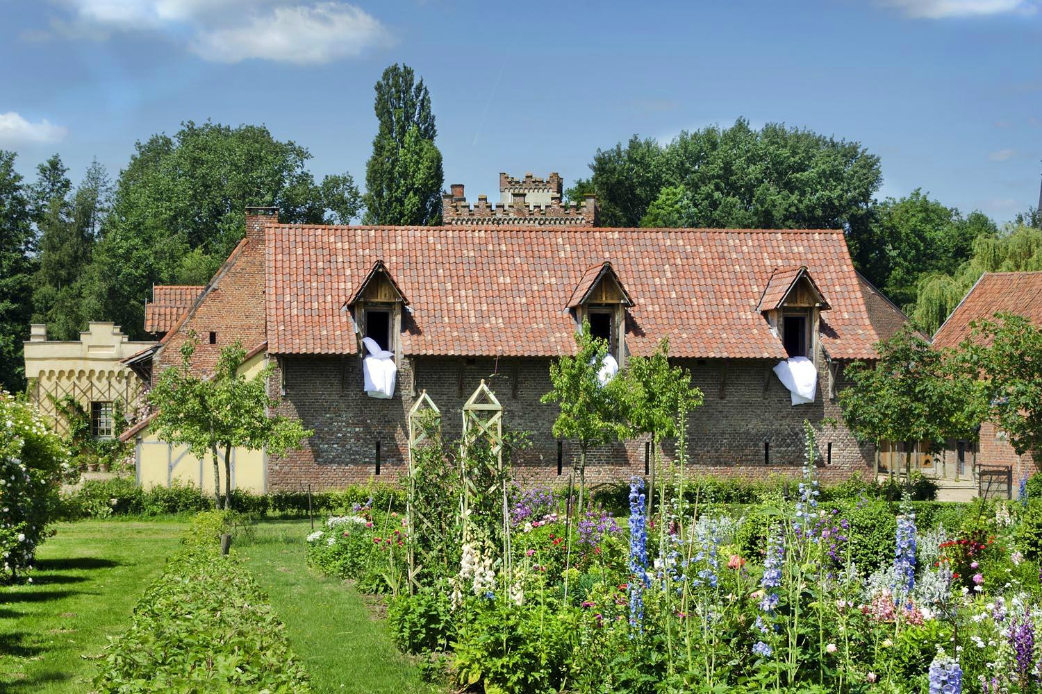 KASTEELHOEVE DE KERCKHEM (Wijer, België) - Foto's, Reviews En ...