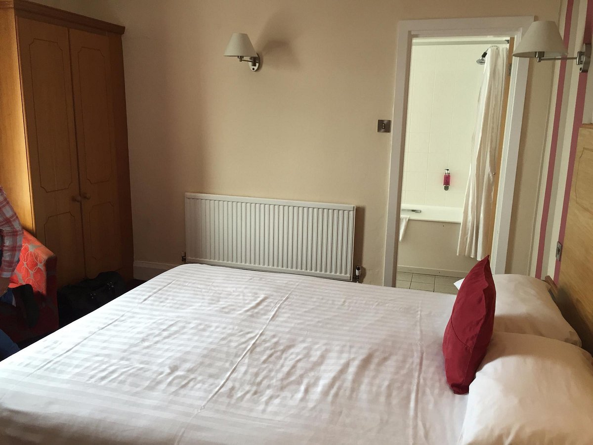 THE CLIFFS HOTEL - Updated 2022 Reviews (Blackpool)