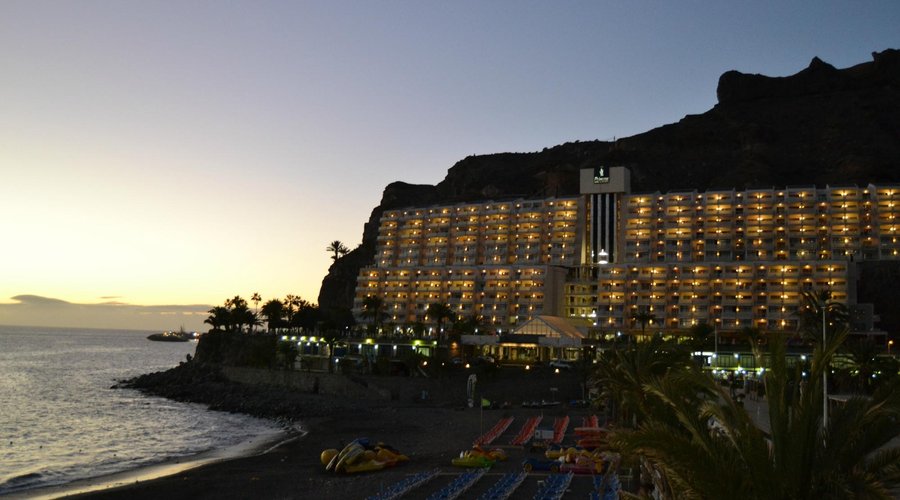 Exterior - Taurito Princess